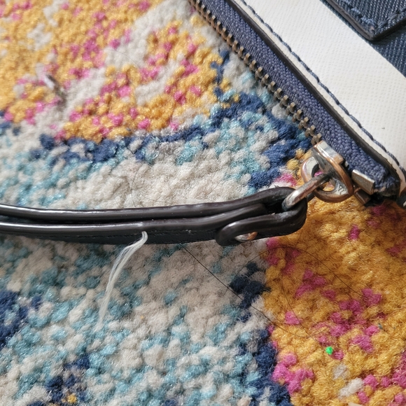 Michael Kors White and Navy Blue Wristlet - Picture 3 of 4